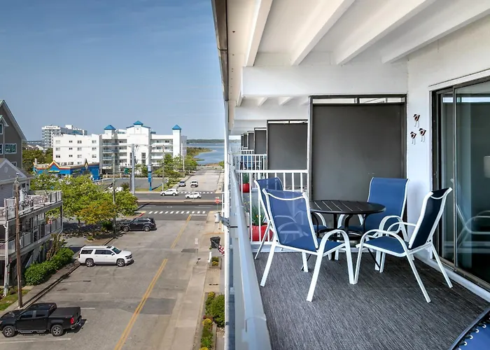 Ocean Retreat With Linens Included Ocean Stadt